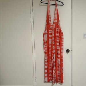 Red and White Tie-Dye Jumper